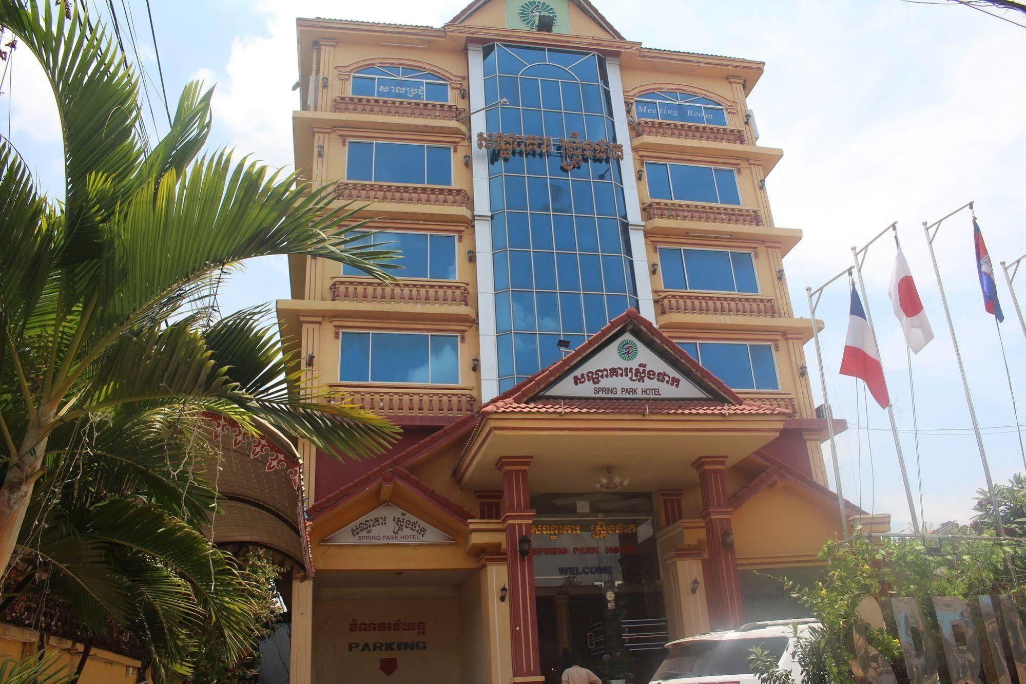 Spring Park Hotel Battambang Exteriör bild